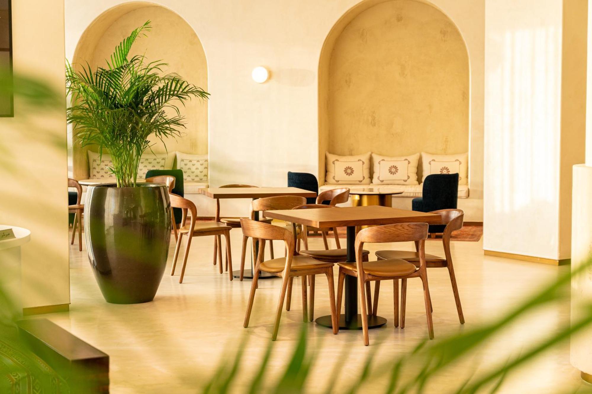 Majestic Cove Hotel - Formerly Le Meridien Fairway Dubai Exterior photo