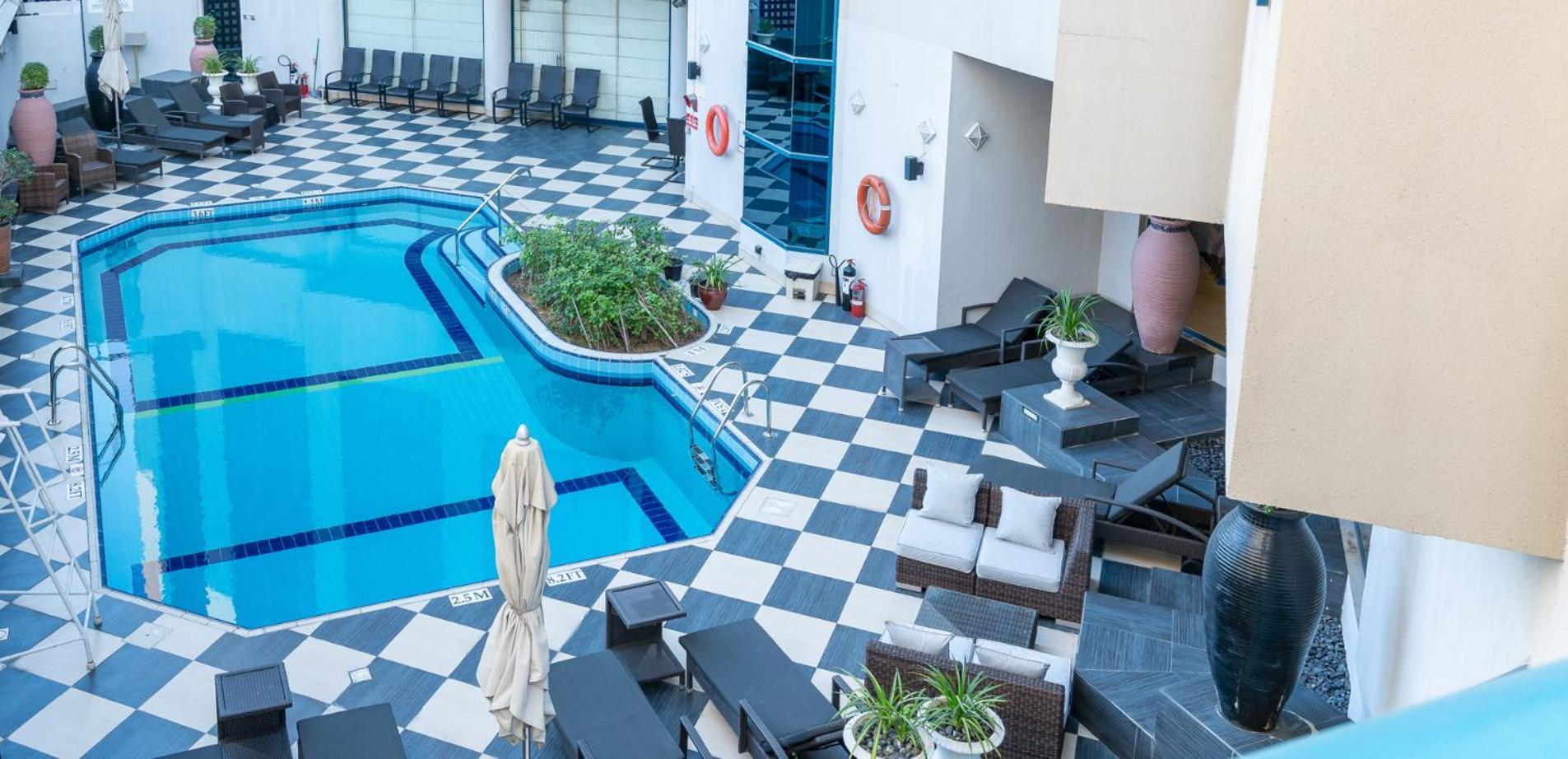 Majestic Cove Hotel - Formerly Le Meridien Fairway Dubai Exterior photo
